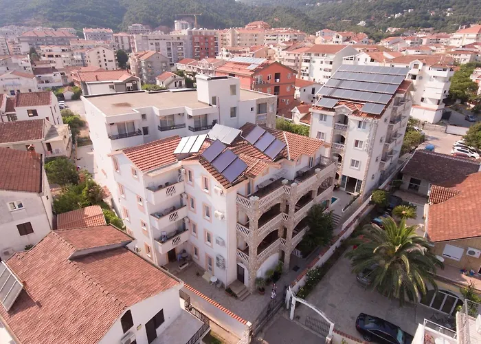 3-Sterne-Hotel: Apartment Ana