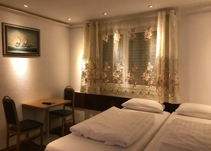 Ferienzimmer In Stadtmitte