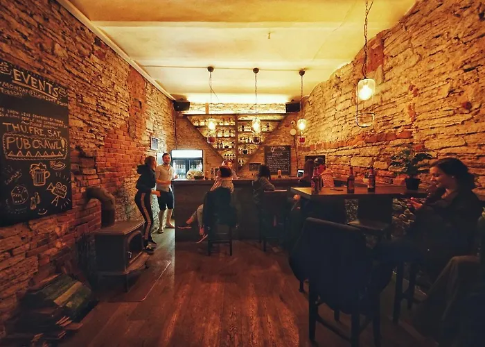 Hotel Am Monks Bunk &Bar