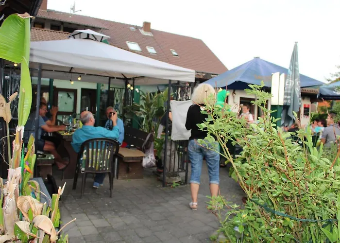 3-Sterne-Hotel: Landgut Hotel zur Warte